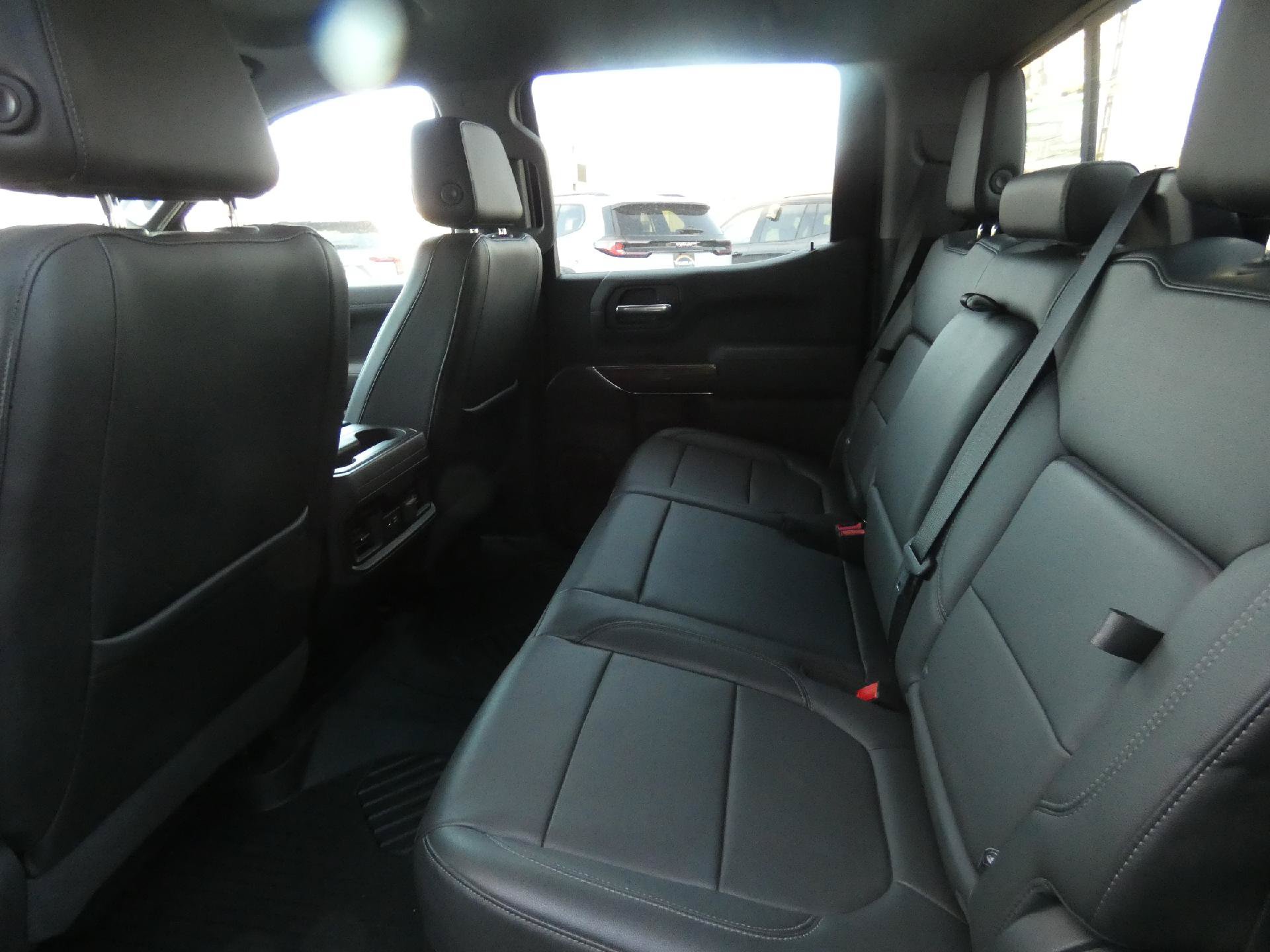 Used 2020 Chevrolet Silverado 1500 RST w/ All-Star Edition AWD/4WD image 13