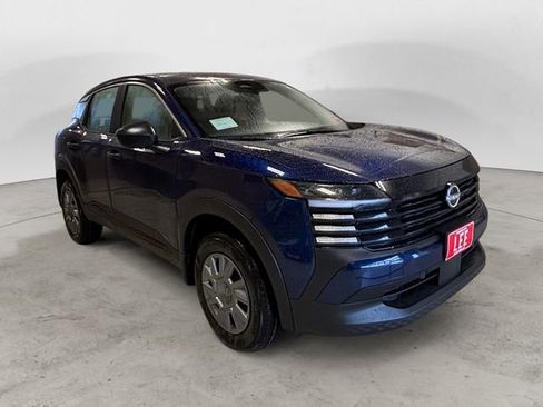 New 2026 Nissan Kicks S FWD image 7