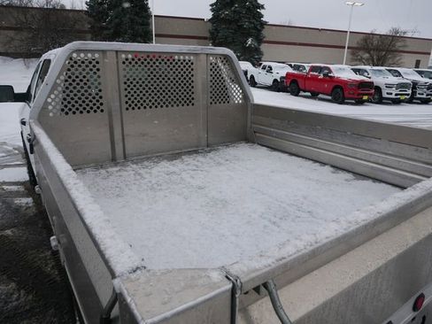 Used 2017 RAM 3500 Tradesman w/ Snow Chief Group image 12