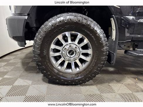 Used 2022 Ford F250 Lariat w/ Lariat Ultimate Package image 28