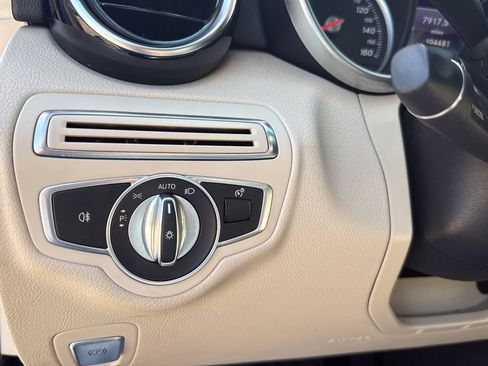 Used 2017 Mercedes-Benz C 300 Sedan image 14