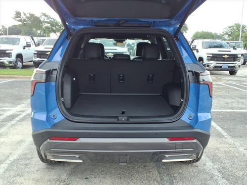 New 2026 Chevrolet Equinox ACTIV FWD image 12