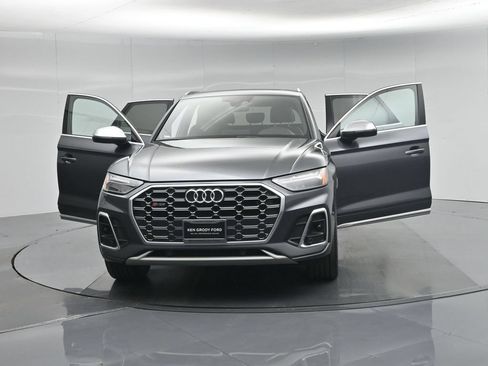Used 2021 Audi SQ5 Premium w/ Convenience Package AWD/4WD image 28