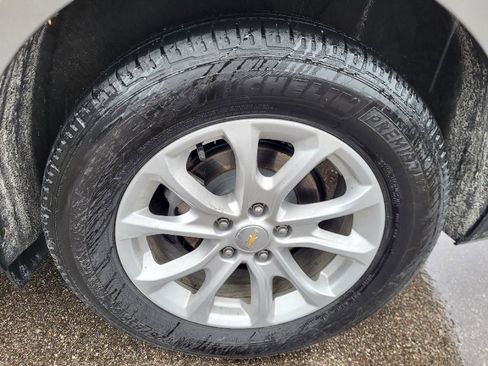 Used 2019 Chevrolet Equinox LT image 16