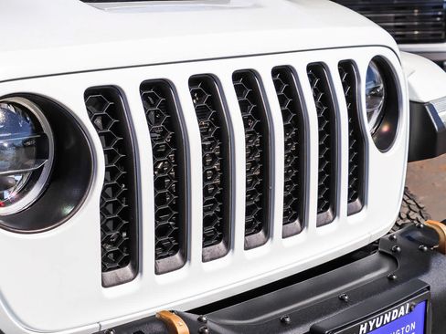 Used 2023 Jeep Wrangler Unlimited Rubicon 392 AWD/4WD image 5