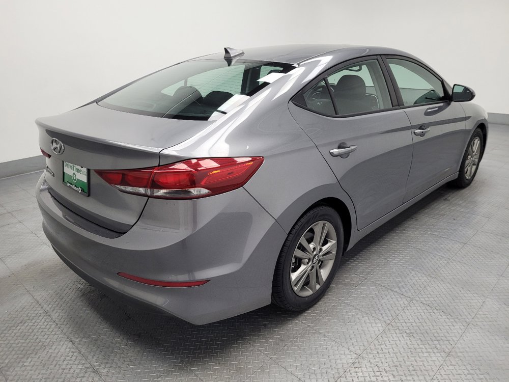 Used 2018 Hyundai Elantra Value Edition FWD image 9