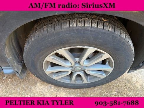 Used 2016 Nissan Pathfinder SL w/ SL Tech Package image 15