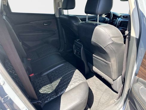 Certified 2023 Nissan Murano Platinum w/ Cargo Package FWD image 12