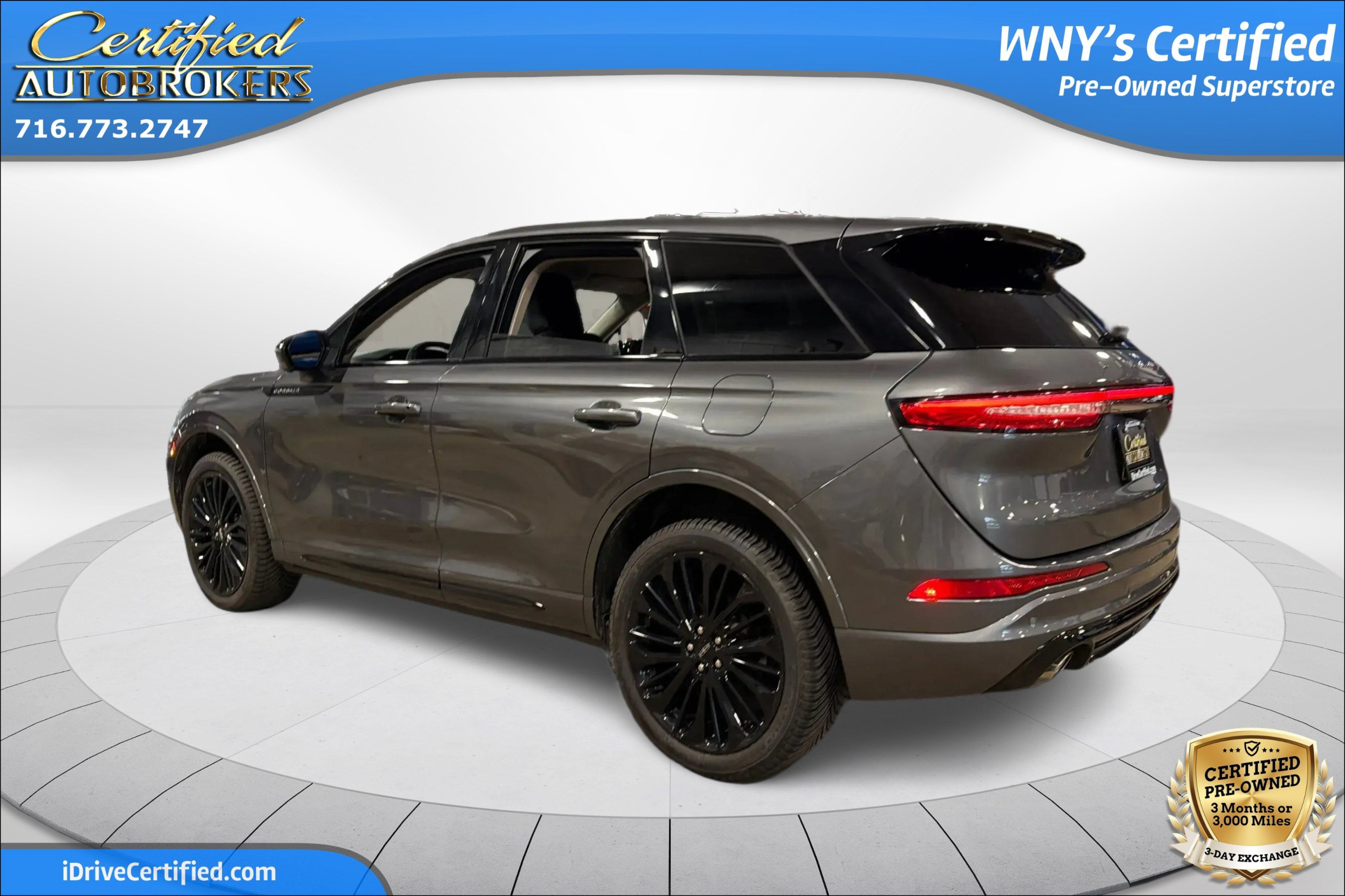 Used 2023 Lincoln Corsair AWD w/ Equipment Group 101A image 8