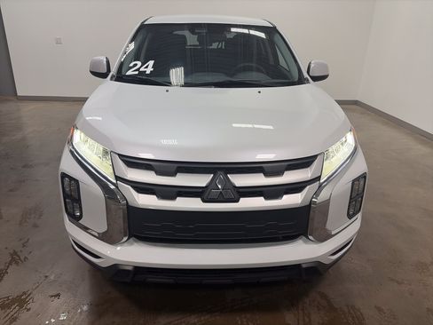 Used 2024 Mitsubishi Outlander Sport ES AWD/4WD image 33
