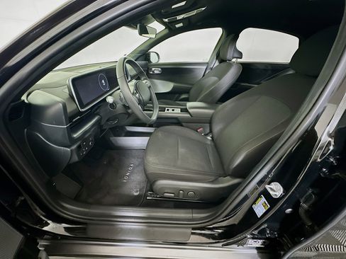 Used 2024 Hyundai Ioniq 6 SE image 13