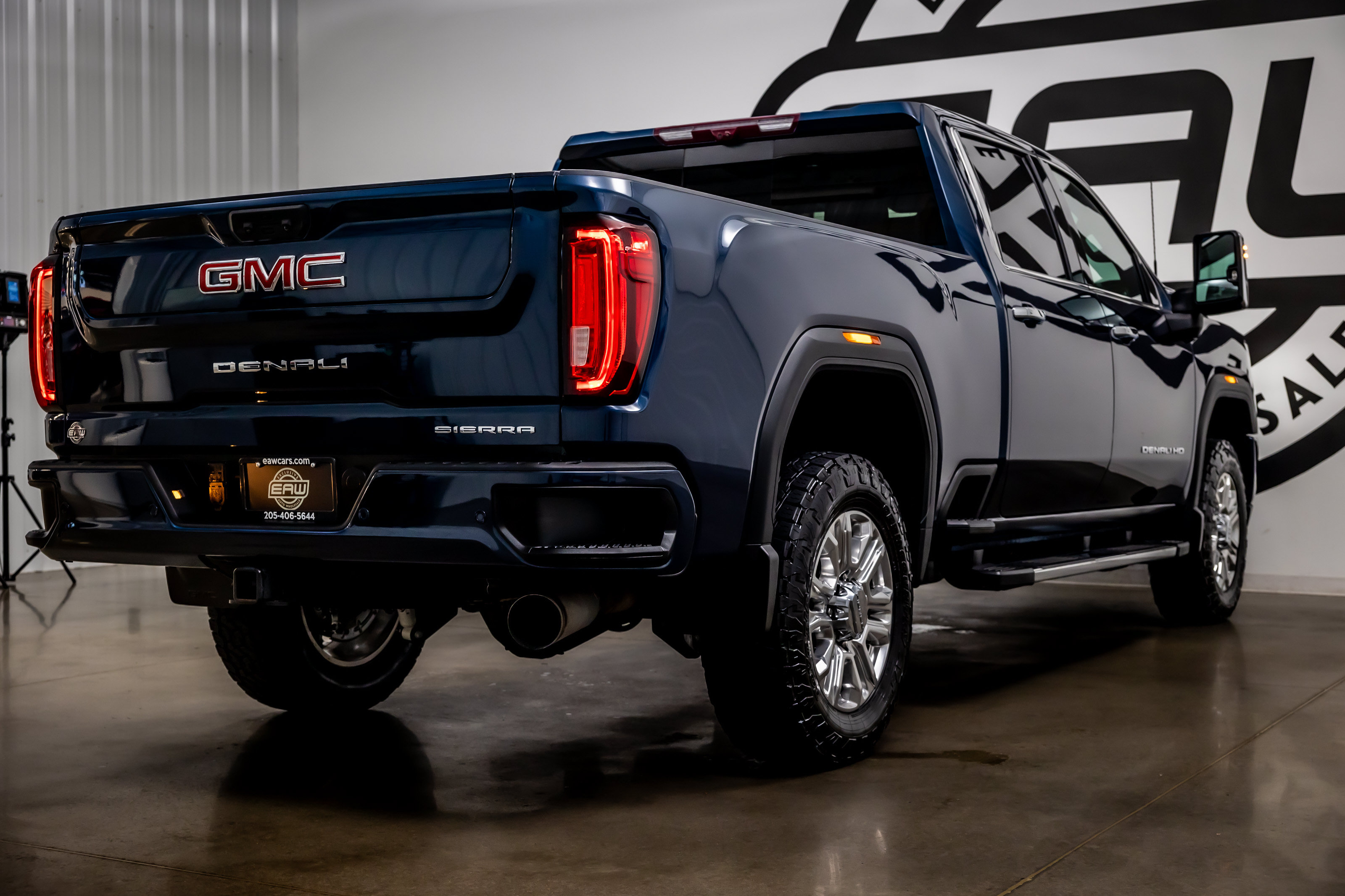 Used 2021 GMC Sierra 2500 Denali w/ Denali Ultimate Package AWD/4WD image 35