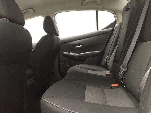 Used 2021 Nissan Sentra SV FWD image 18