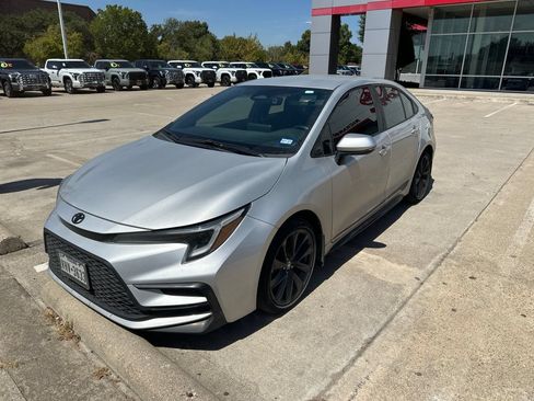 Used 2024 Toyota Corolla SE FWD image 1