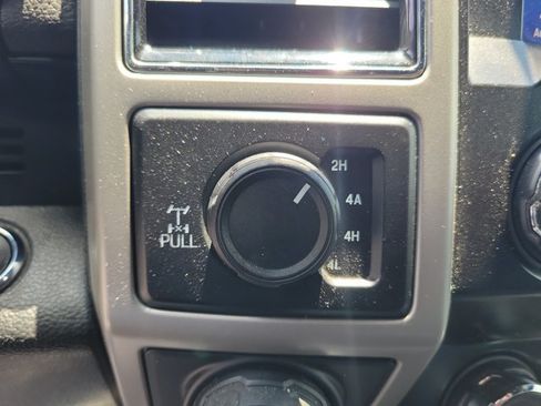 Used 2019 Ford F150 Lariat AWD/4WD image 31