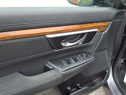 Used 2022 Honda CR-V EX image 11