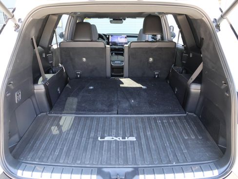 Used 2025 Lexus TX 350 AWD w/ Technology Package image 39