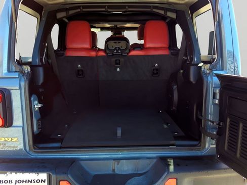 Used 2024 Jeep Wrangler Unlimited Rubicon 392 image 23