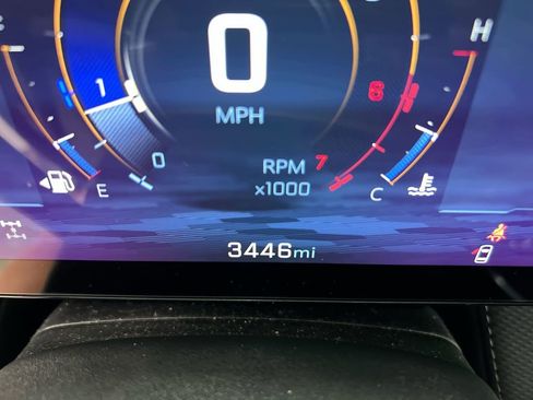 Used 2026 Chevrolet Equinox LT AWD/4WD image 8
