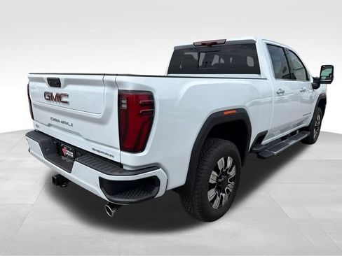 New 2026 GMC Sierra 2500 Denali w/ Denali Reserve Package AWD/4WD image 7