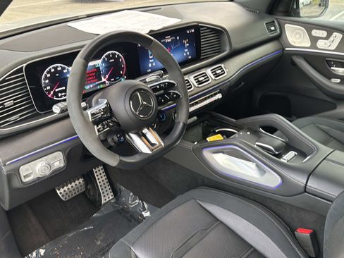 Certified 2024 Mercedes-Benz GLE 53 AMG 4MATIC image 32