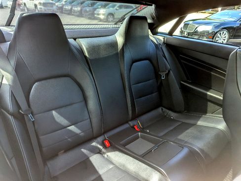 Used 2016 Mercedes-Benz E 400 4MATIC Coupe image 43