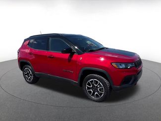 Used 2025 Jeep Compass Trailhawk AWD/4WD video 2