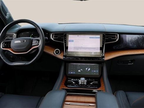 Used 2023 Jeep Grand Wagoneer L Series III w/ Rear Seat Video Group 1 image 22