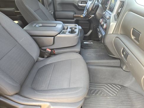 Used 2021 Chevrolet Silverado 1500 RST AWD/4WD image 9
