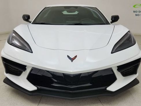 Used 2026 Chevrolet Corvette Stingray Coupe w/ 1LT RWD image 2