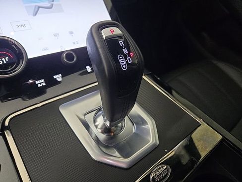 Certified 2023 Land Rover Range Rover Evoque R-Dynamic SE image 12