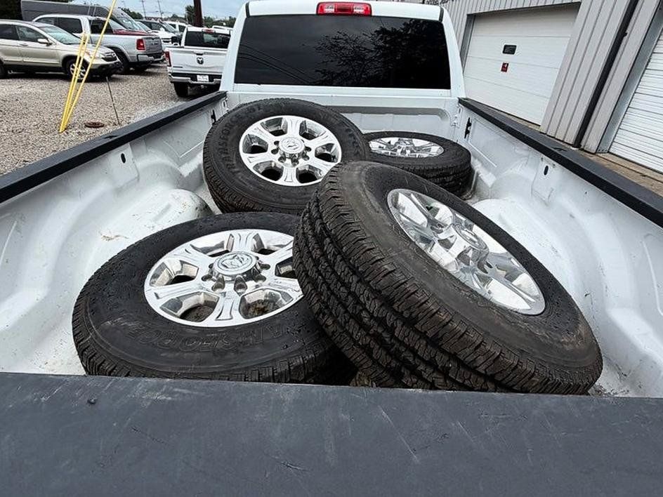 Used 2023 RAM 3500 Big Horn w/ Level 1 Equipment Group AWD/4WD image 5