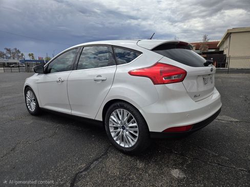 Used 2015 Ford Focus Titanium w/ Titanium Cold Weather Package FWD image 3