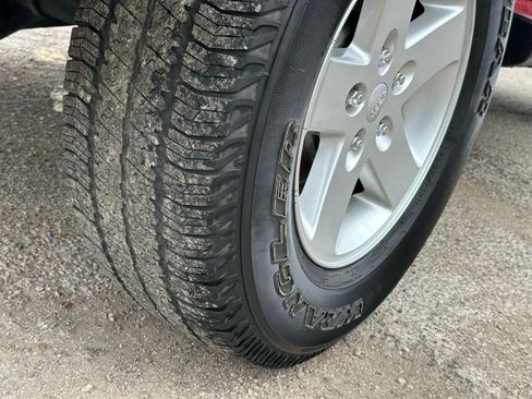 Used 2015 Jeep Wrangler Unlimited Sport w/ Quick Order Package 24S image 39