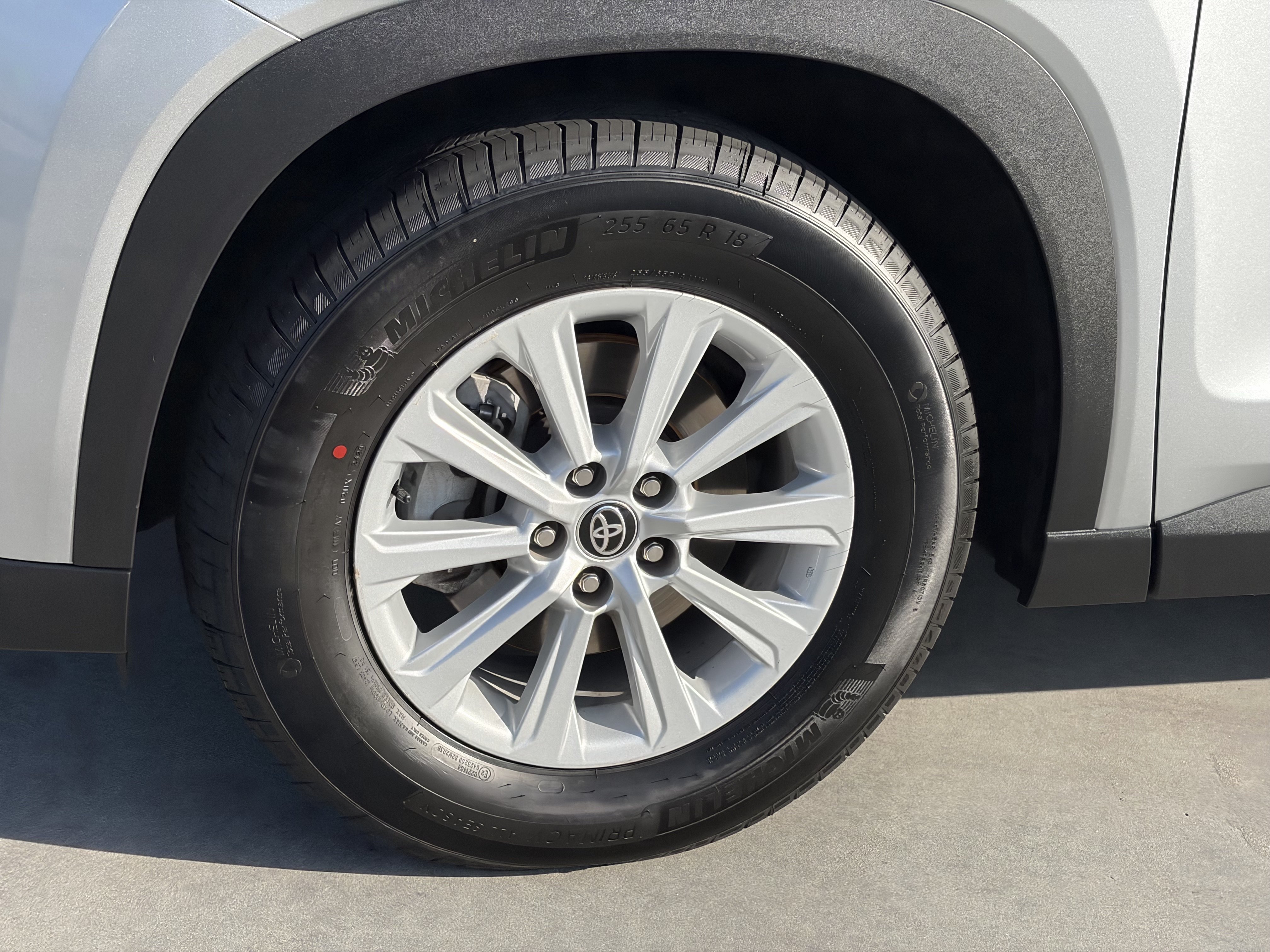 Certified 2025 Toyota Grand Highlander AWD image 8