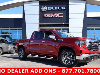New 2026 GMC Sierra 1500 SLT w/ SLT Premium Package
