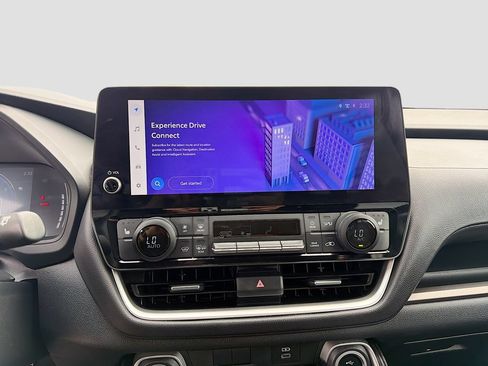 Used 2024 Toyota Grand Highlander FWD image 31