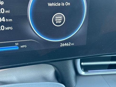 Used 2024 Hyundai Elantra SEL image 22