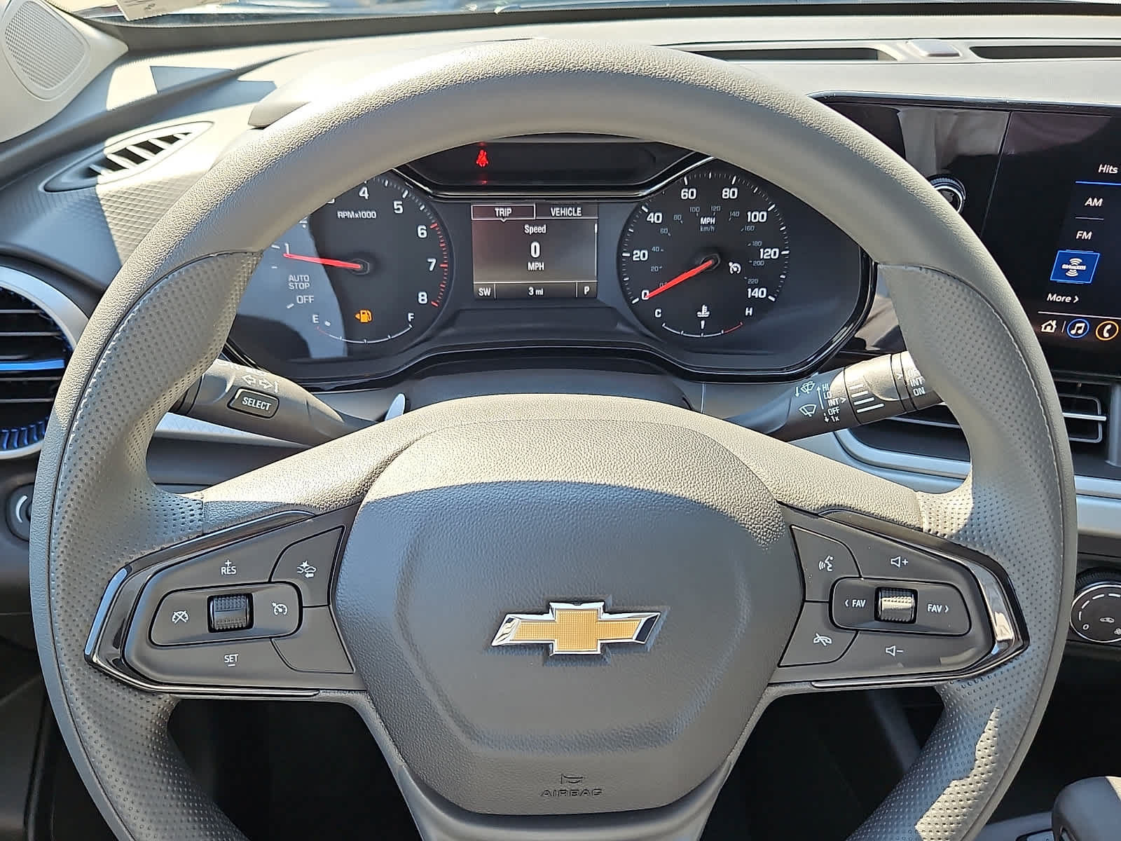 New 2026 Chevrolet Trax LS w/ LS Convenience Package FWD image 15