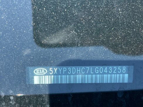 Used 2020 Kia Telluride EX AWD/4WD image 3