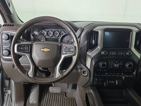 Used 2021 Chevrolet Silverado 3500 LT w/ Convenience Package AWD/4WD image 12