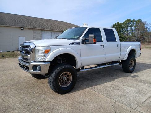 Used 2012 Ford F350 Lariat w/ Lariat Interior Pkg image 1