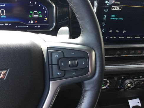Used 2023 Chevrolet Silverado 1500 RST AWD/4WD image 14