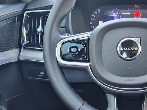 New 2026 Volvo XC90 B6 Ultra w/ Protection Package Premier image 30