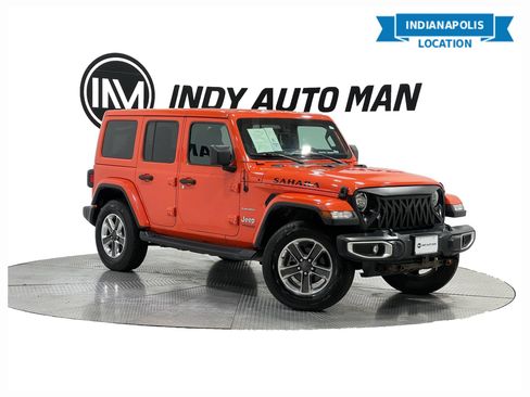 Used 2020 Jeep Wrangler Unlimited Sahara w/ Uconnect 4C Nav & Sound Group AWD/4WD image 1