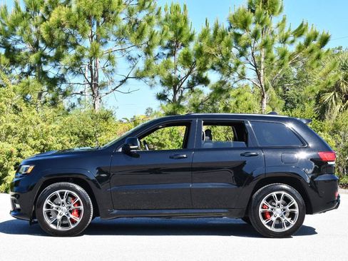 Used 2018 Jeep Grand Cherokee SRT AWD/4WD image 27
