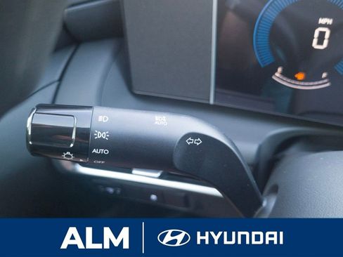 New 2026 Hyundai Tucson SE image 28