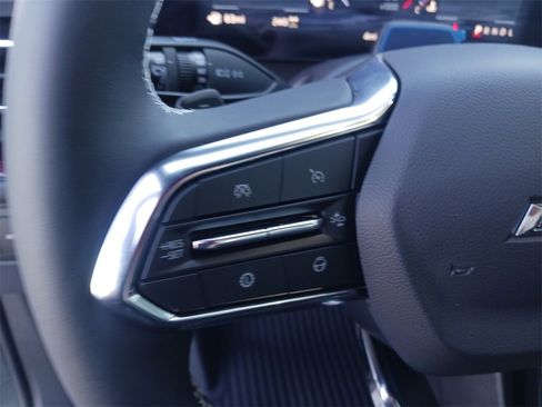 New 2026 Chevrolet Traverse Z71 image 33