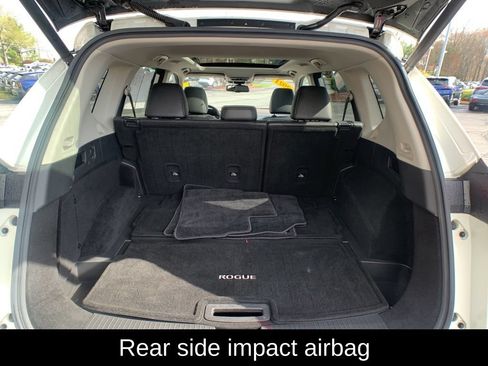 Certified 2021 Nissan Rogue SL w/ Premium Package AWD/4WD image 31