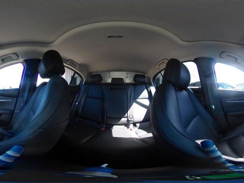 Used 2025 MAZDA MAZDA3 s image 39